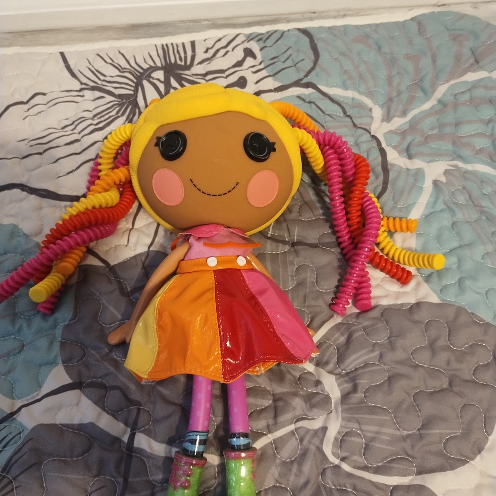 Lalaloopsy Silly Hair April Sunsplash 12" Doll - 2010 MGA Entertainment